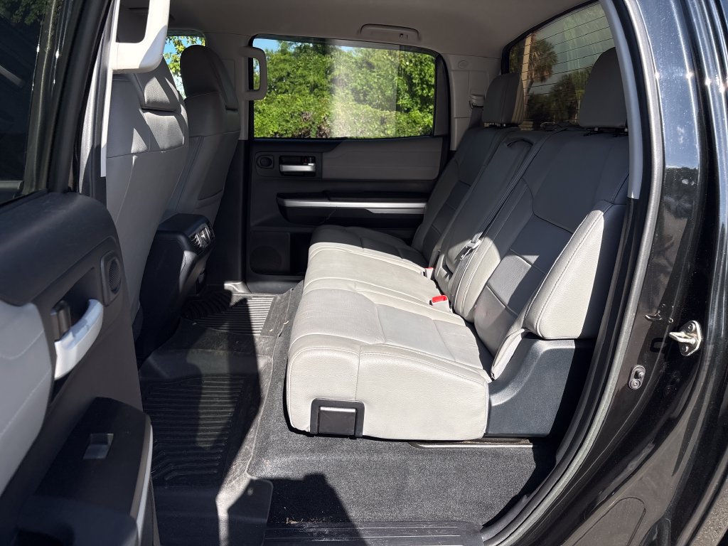 Used 2017 Toyota Tundra Limited w/ Limited Premium Package AWD/4WD image 30