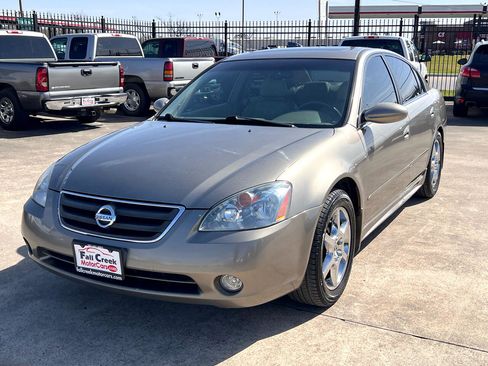 Used 2003 Nissan Altima 3.5 SE image 66