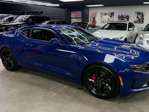 Used 2022 Chevrolet Camaro LT w/ RS Package RWD image 8