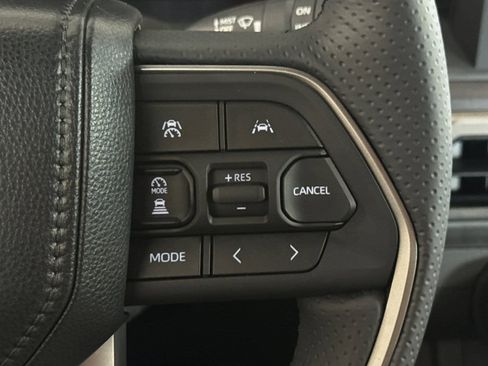 New 2026 Toyota 4Runner SR5 AWD/4WD image 29