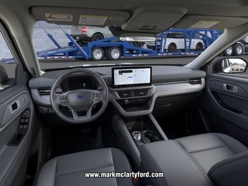 New 2026 Ford Explorer Active image 9