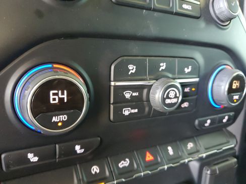 Used 2022 Chevrolet Silverado 1500 LT w/ All Star Edition Plus RWD image 26