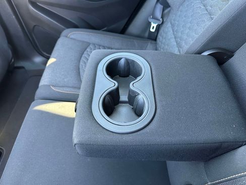 Used 2019 Chevrolet Equinox LT image 11