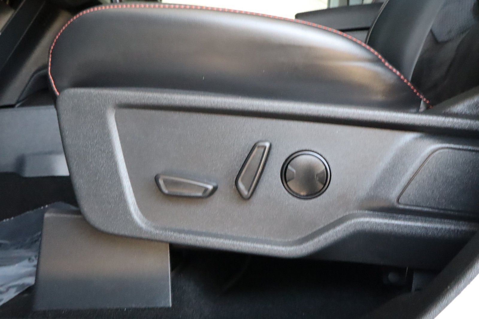 Used 2025 Ford Bronco Raptor AWD/4WD image 22