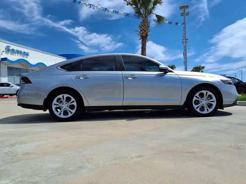 Certified 2025 Honda Accord LX image 8