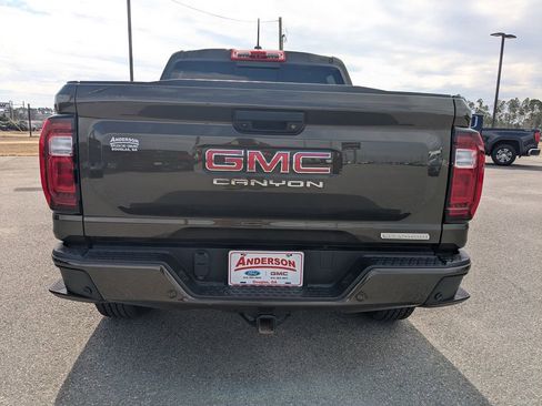 Used 2025 GMC Canyon Elevation w/ Convenience Package image 5