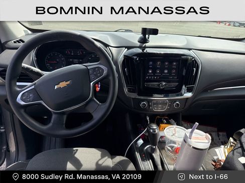 Used 2020 Chevrolet Traverse LS image 6