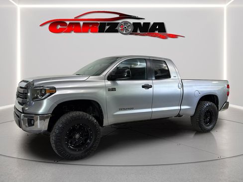 Used 2014 Toyota Tundra SR5 AWD/4WD image 12