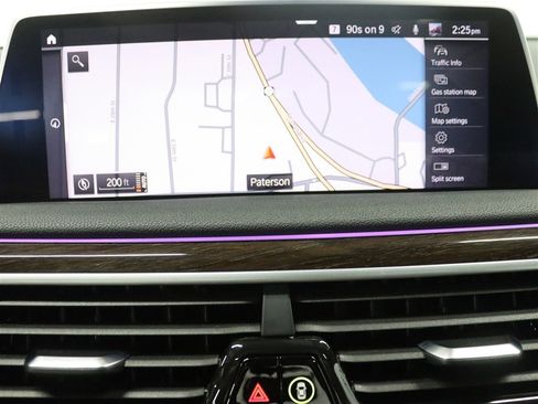 Used 2020 BMW 750i xDrive w/ M Sport Package AWD/4WD image 39