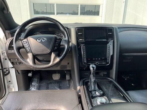 Used 2021 INFINITI QX80 Premium Select AWD/4WD image 13
