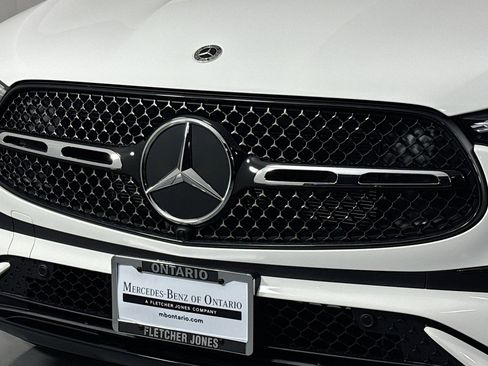 New 2026 Mercedes-Benz GLC 300 image 12