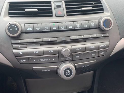 Used 2011 Honda Accord SE image 12