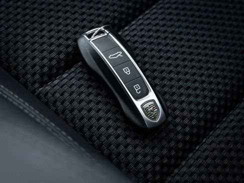 Used 2023 Porsche 911 Carrera T image 37