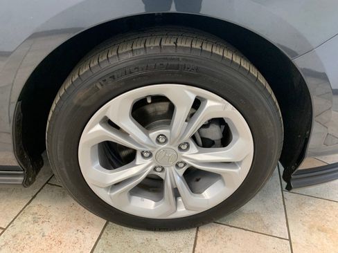 Used 2025 Honda Accord LX image 12