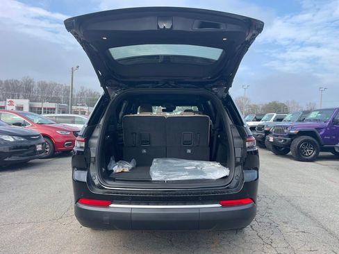 New 2026 Jeep Grand Cherokee L Limited image 13