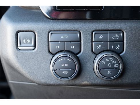 Used 2023 Chevrolet Silverado 1500 LTZ w/ Technology Package image 31