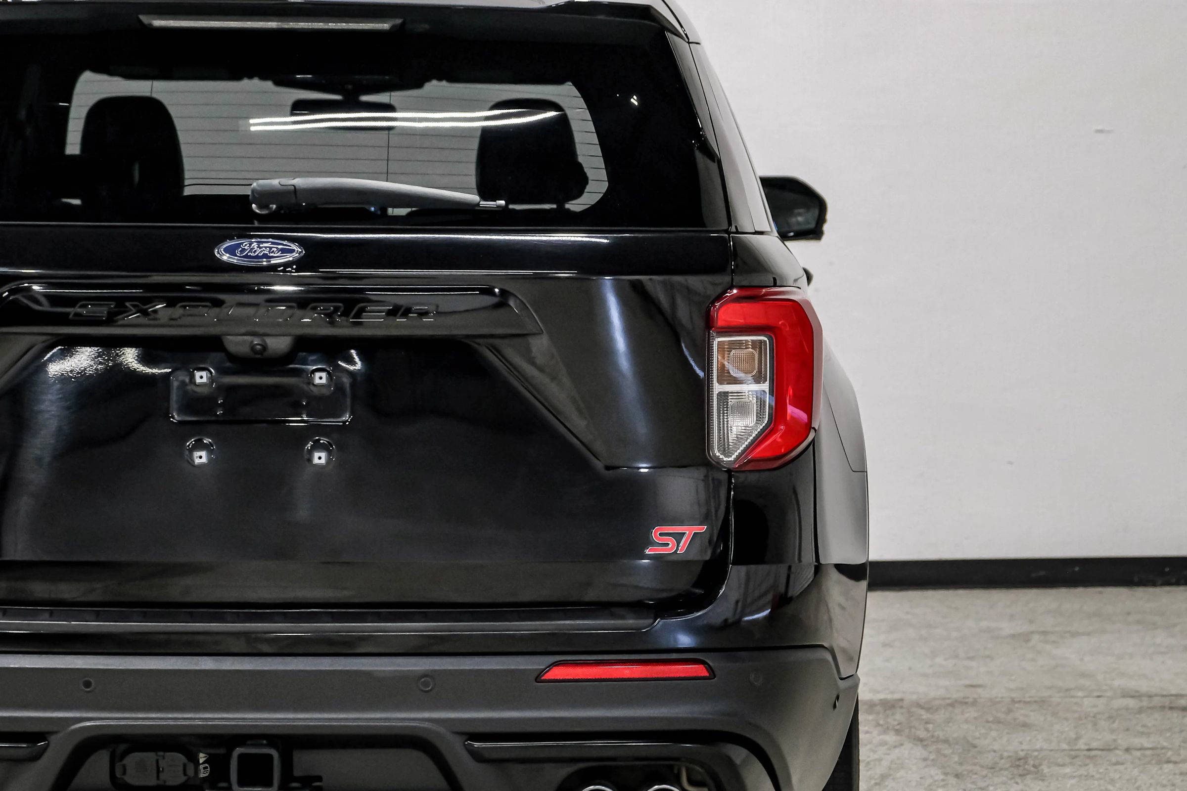 Used 2020 Ford Explorer ST w/ ST Street Pack AWD/4WD image 52