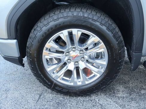 New 2026 GMC Sierra 1500 Denali w/ Technology Package AWD/4WD image 7