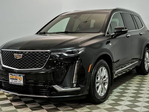 Used 2023 Cadillac XT6 Luxury AWD/4WD image 5