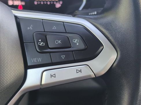 Used 2024 Volkswagen Jetta SE FWD image 21