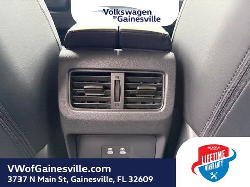 Used 2026 Nissan Rogue SL AWD/4WD image 12