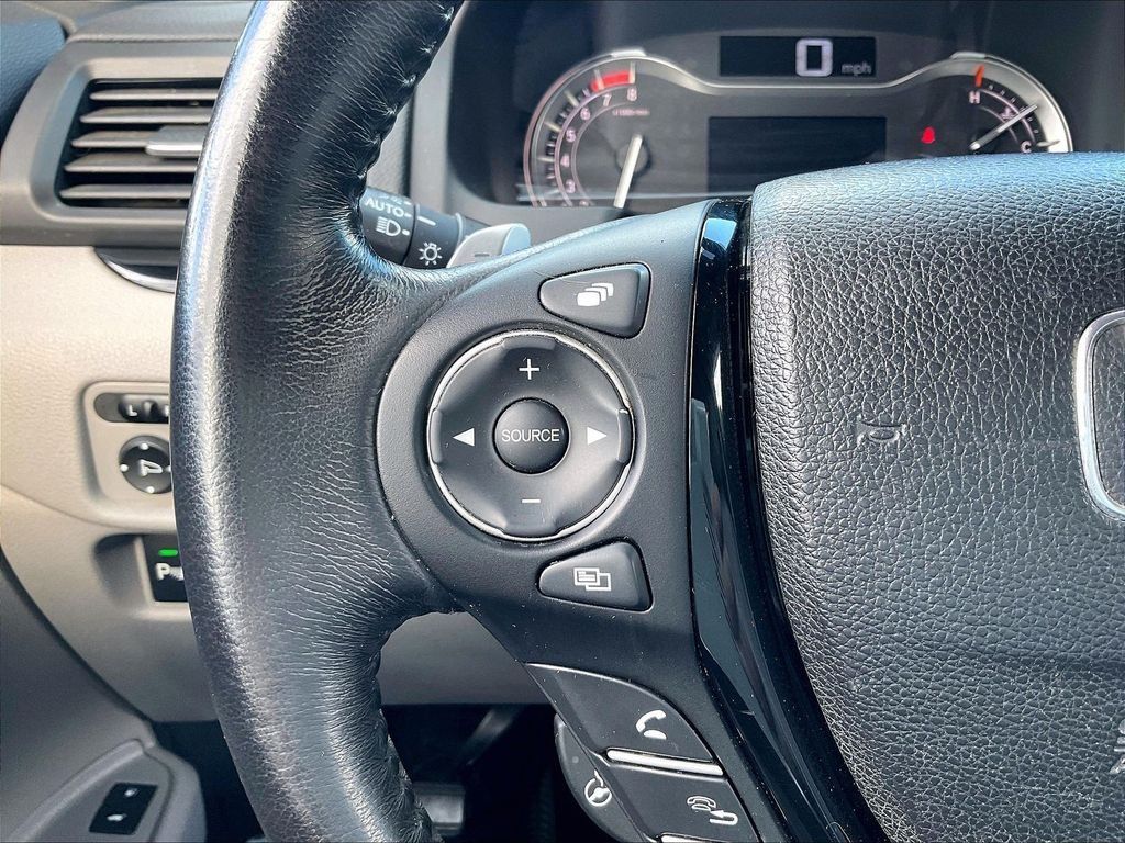 Used 2016 Honda Pilot Elite image 23