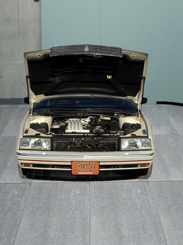 Used 1992 Cadillac Allante FWD image 11