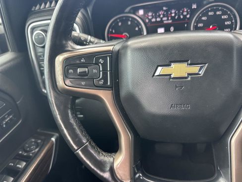 Used 2020 Chevrolet Silverado 2500 High Country w/ Z71 Off-Road Package AWD/4WD image 9