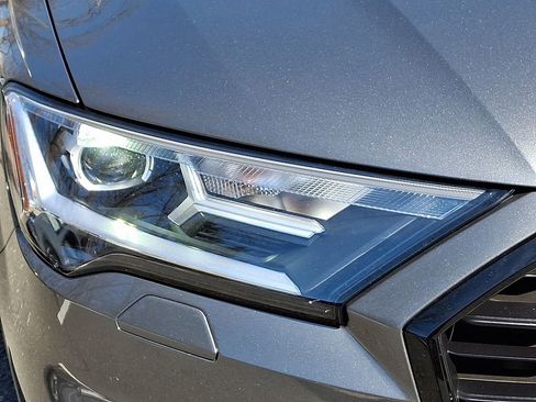 Used 2023 Audi Q7 2.0T Premium Plus w/ Premium Plus Package image 9