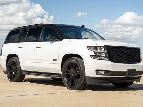 Used 2018 Chevrolet Tahoe Premier w/ RST 6.2L Performance Edition AWD/4WD image 8