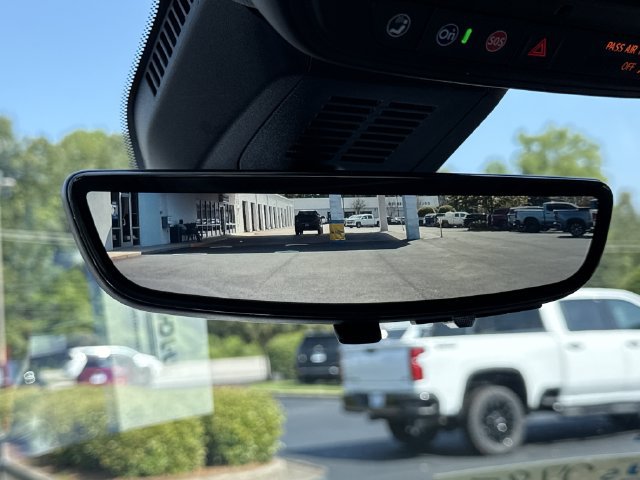 Used 2025 Chevrolet Equinox LT w/ Convenience Package II FWD image 19