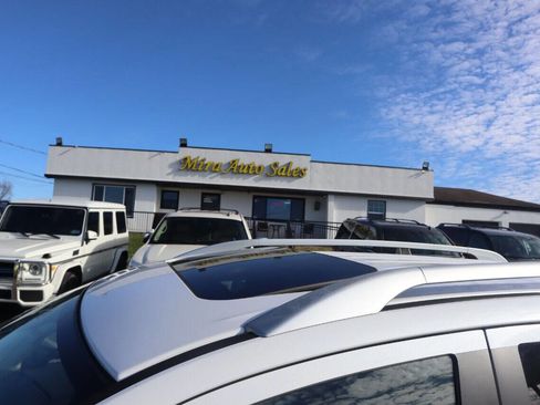 Used 2008 Mitsubishi Outlander SE image 11