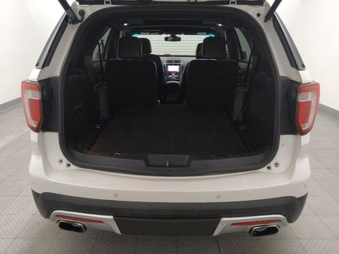 Used 2017 Ford Explorer Platinum AWD/4WD image 29