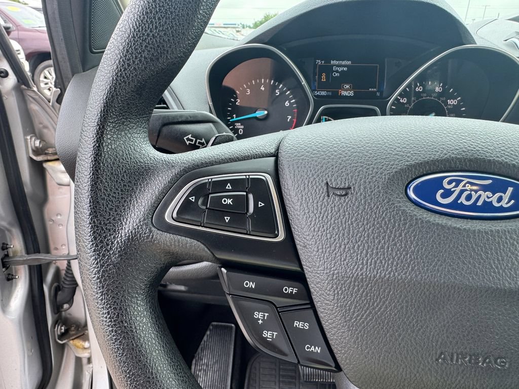 Used 2017 Ford Escape SE FWD image 17