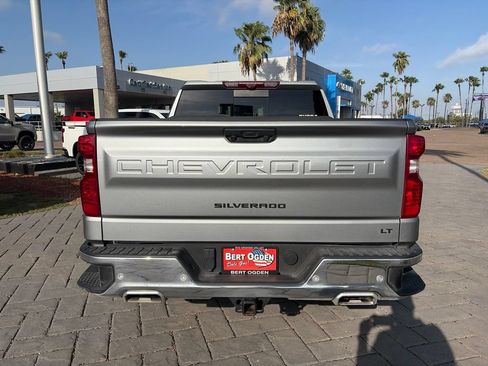 Used 2025 Chevrolet Silverado 1500 LT AWD/4WD image 5