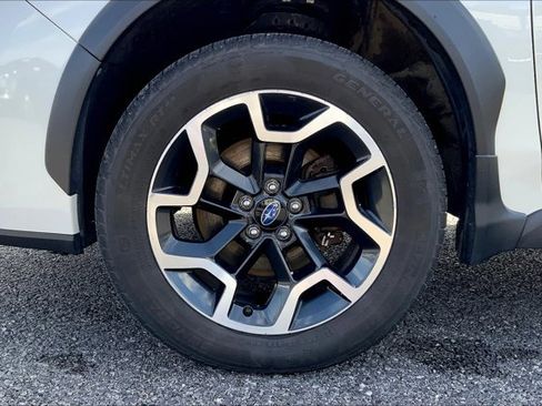 Used 2016 Subaru Crosstrek 2.0i Limited image 8