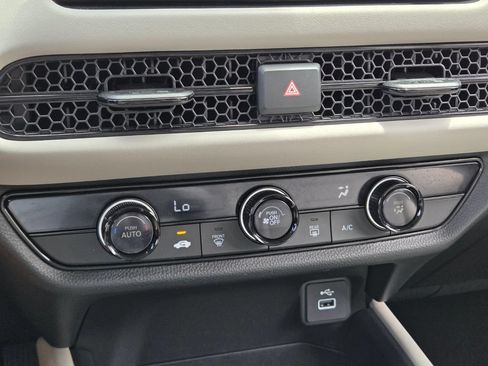 Certified 2024 Honda HR-V LX image 26