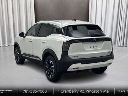 New 2026 Nissan Kicks SV w/ Cold Weather Package image 7