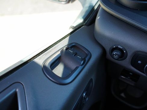 Used 2023 Ford Transit 350 XLT RWD image 27