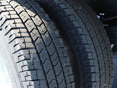 Used 2025 Chevrolet Silverado 3500 W/T w/ WT Convenience Package image 29