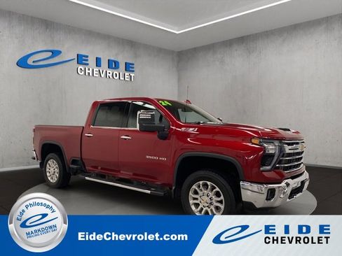 Used 2024 Chevrolet Silverado 3500 LTZ w/ LTZ Plus Package image 1
