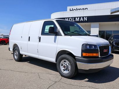 New 2026 GMC Savana 2500