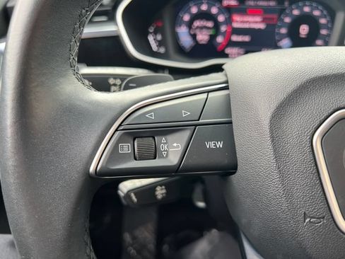Used 2022 Audi Q3 2.0T Premium AWD/4WD image 46