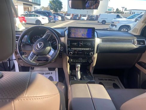 Used 2022 Lexus GX 460 Luxury image 9
