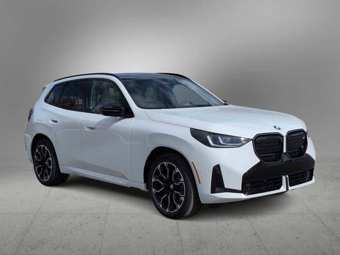New 2026 BMW X3 M50 w/ Premium Package image 2