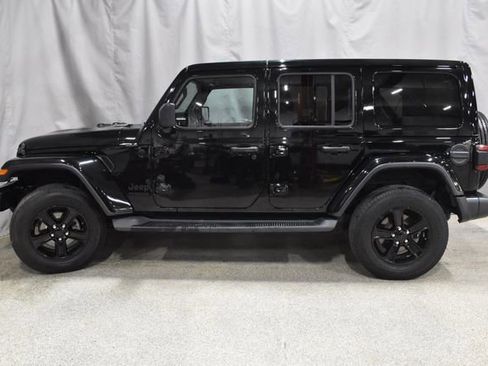 Used 2020 Jeep Wrangler Unlimited Sahara image 4