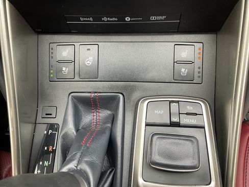 Used 2018 Lexus IS 350 AWD image 23