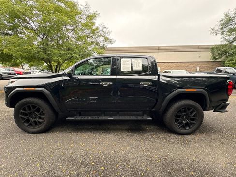 Used 2024 GMC Canyon Denali w/ LPO, Denali Black Edition AWD/4WD image 12