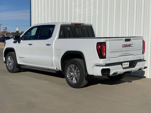 New 2026 GMC Sierra 1500 Denali w/ Technology Package image 3
