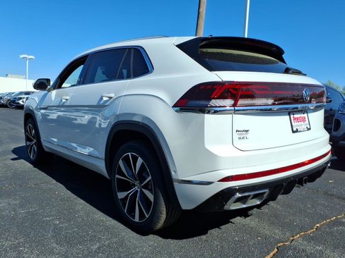 New 2026 Volkswagen Atlas Cross Sport SEL Premium R-Line AWD/4WD image 3